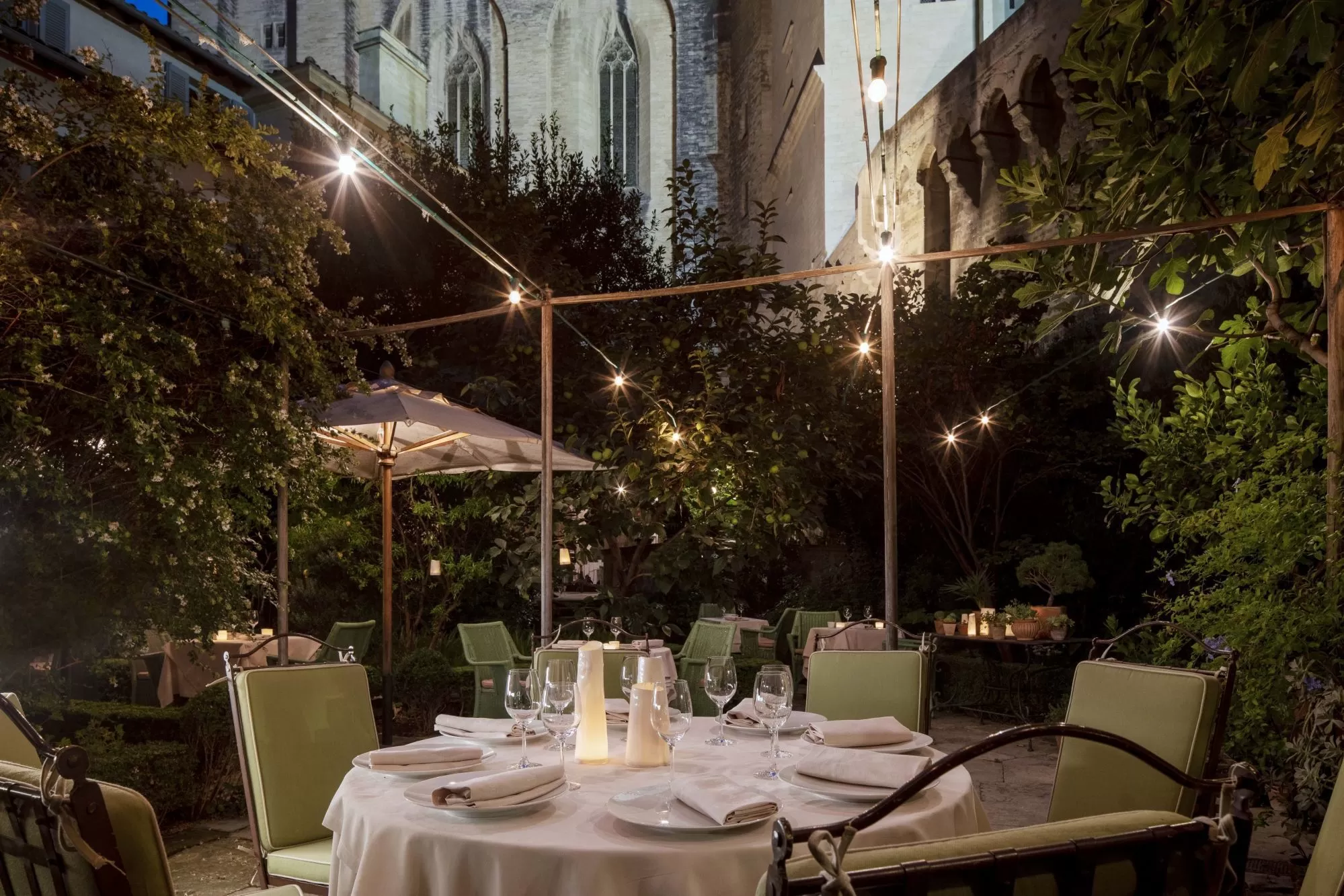 Hôtel luxe 5 étoiles Avignon Provence - restaurant gastronomique - étoile Michelin